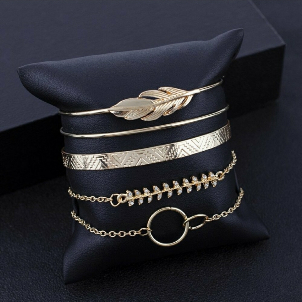 5 piece leaf and rhinestone bracelet